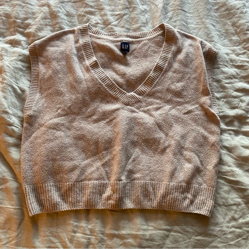 Gap Tan Sweater Vest